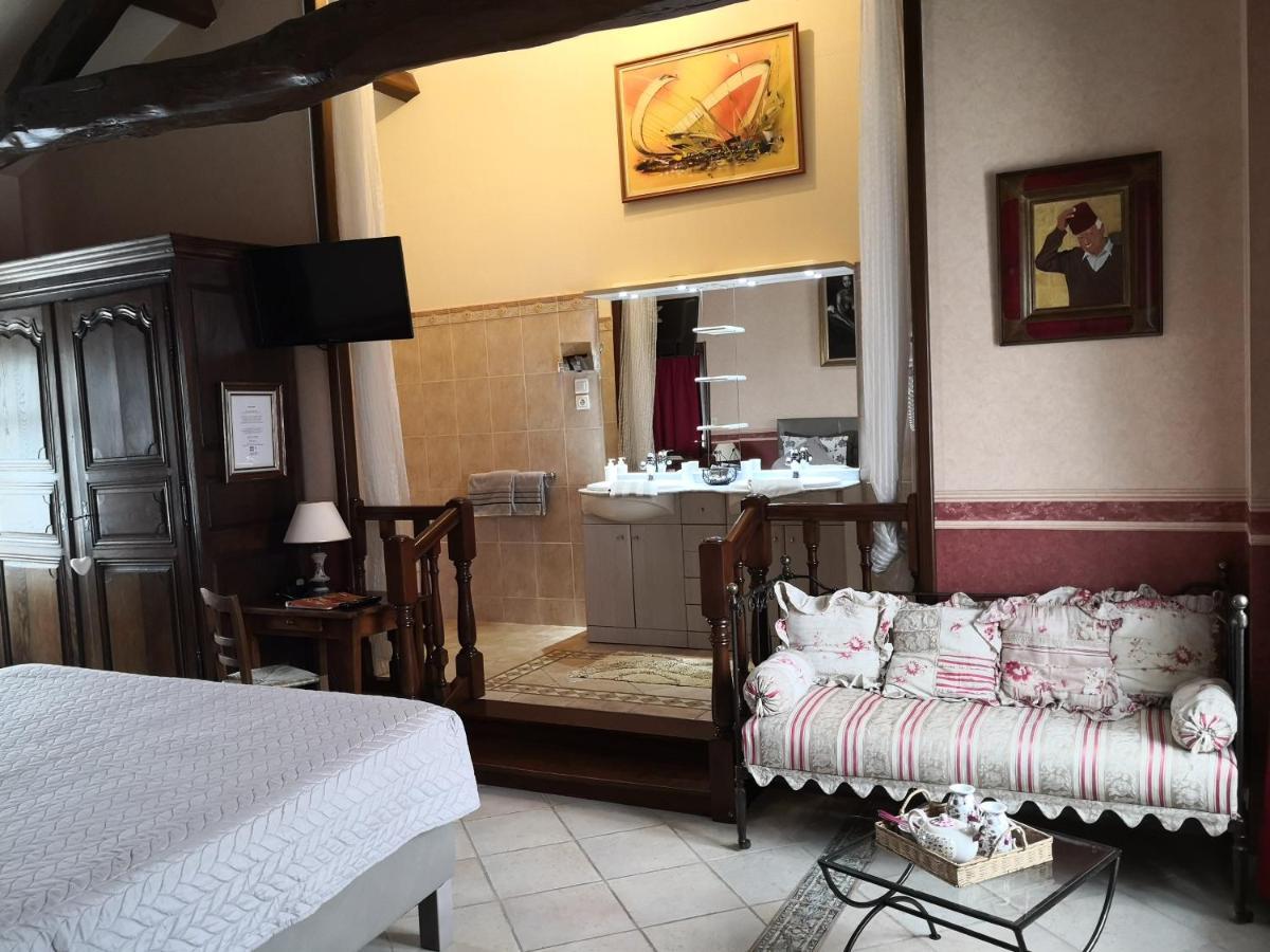 Bed and Breakfast La Fontaine Des Arts Mansle-les-Fontaines Exterior foto